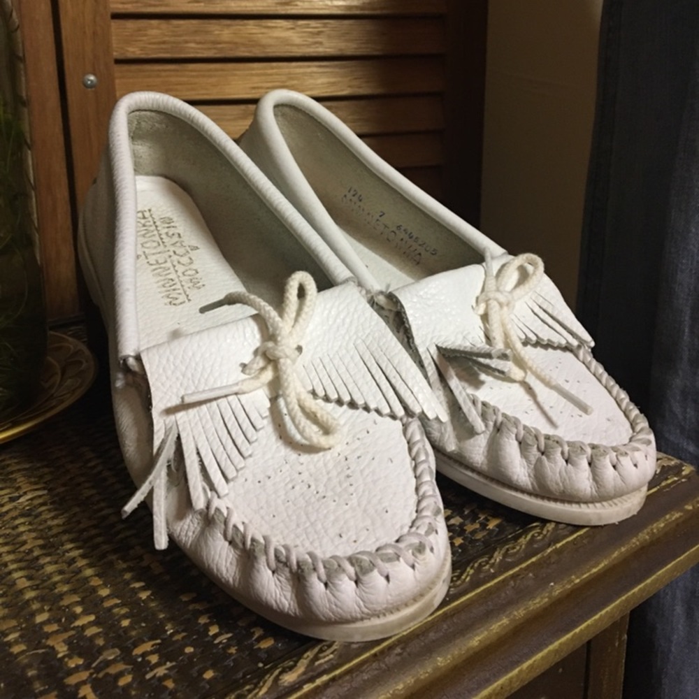 White Kilty Minnetonka Boat Moccasins 7